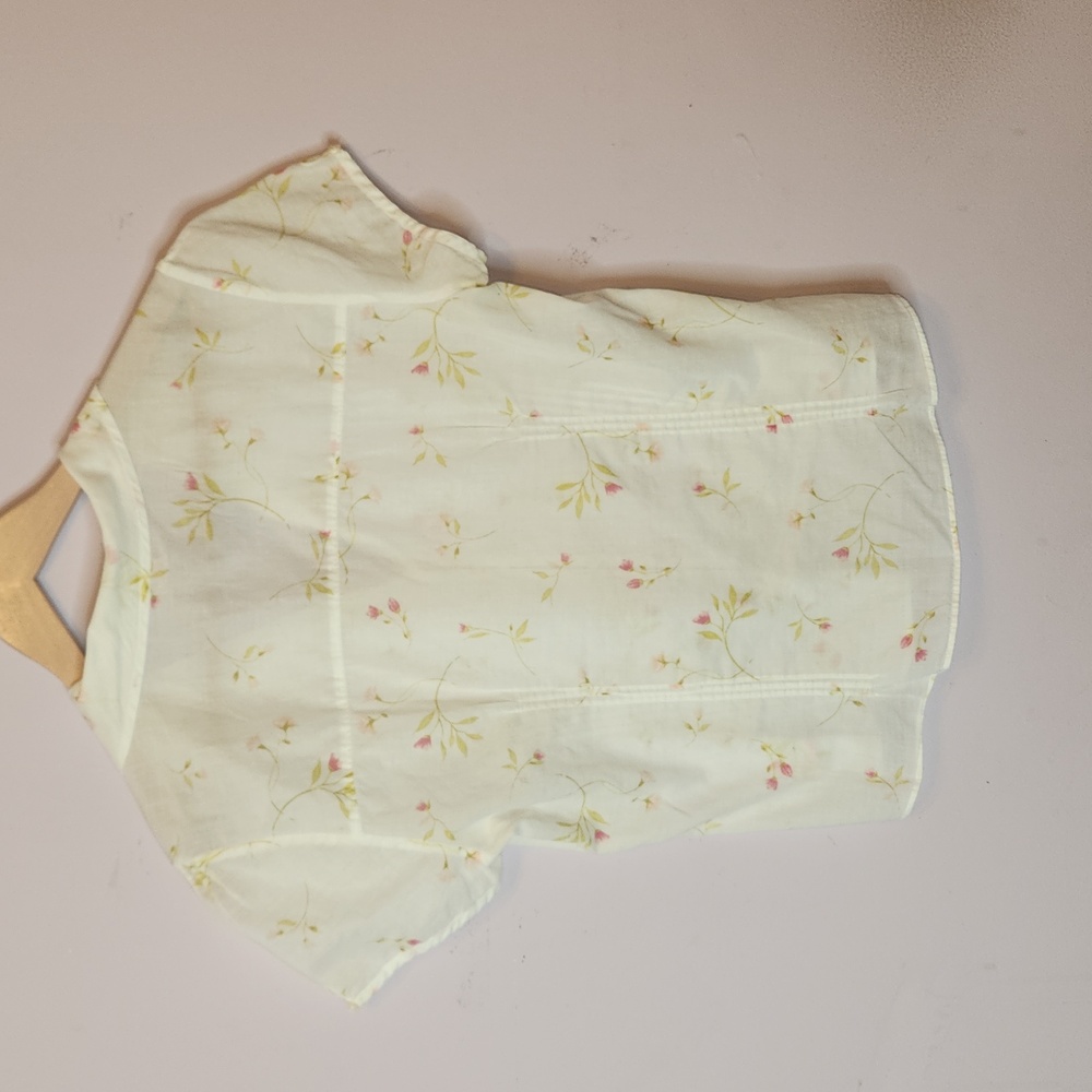 ABERCROMBIE Short Sleeved Floral Patterned Button up Blouse, size L - Picture 2 of 7